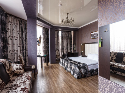 Отель Верона